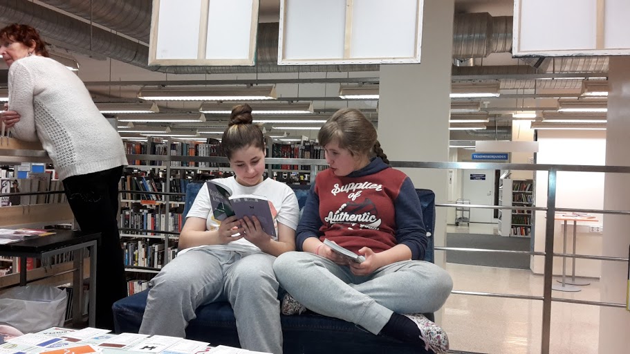 Noorte kohtumised Tallinna Keskraamatukogus