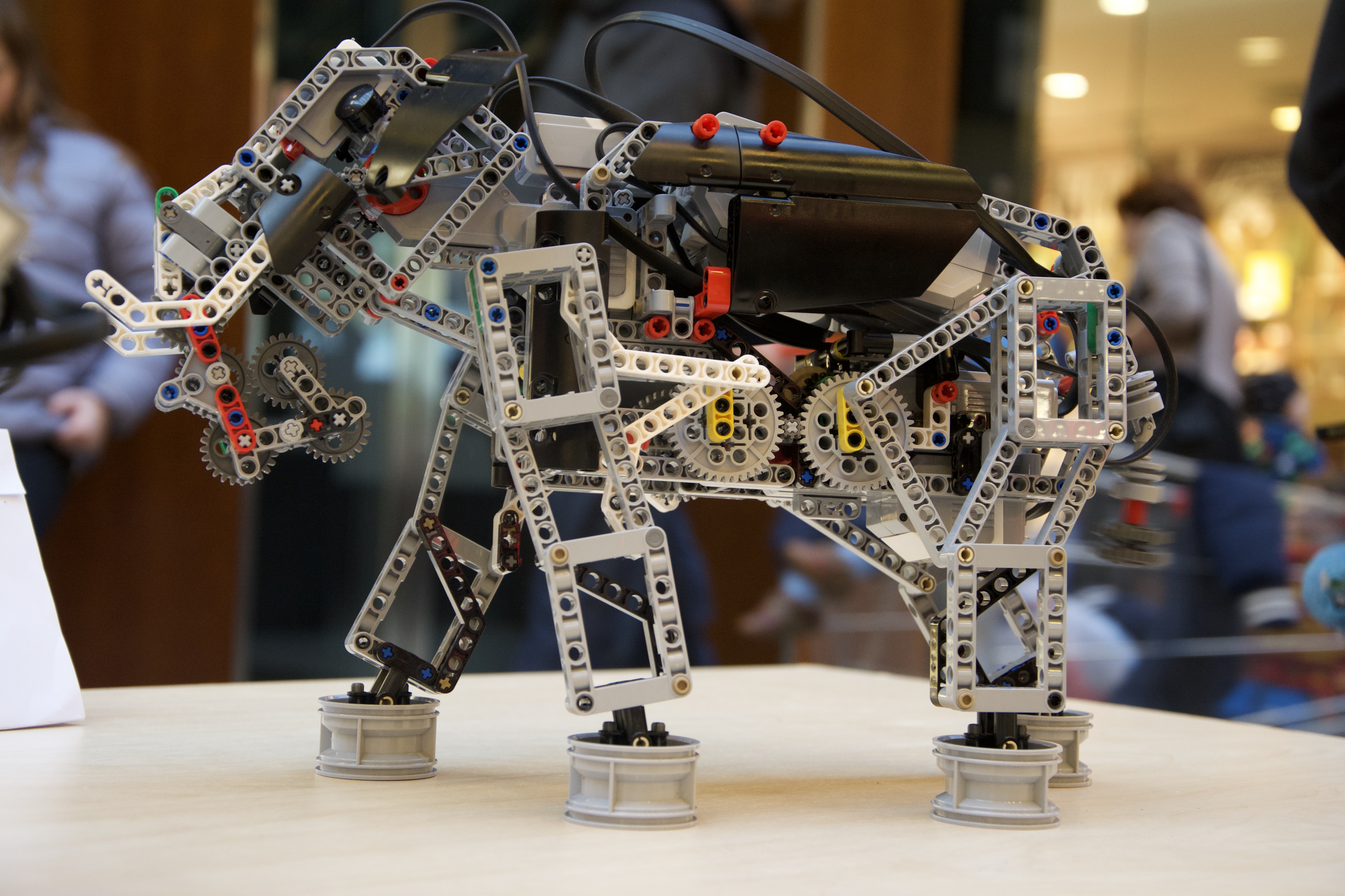 Robotrack at Legopolis